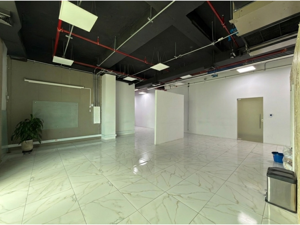 VENTA O ALQUILER DE OFICINA EN ALTOS DE BUENAVISTA — foto 4