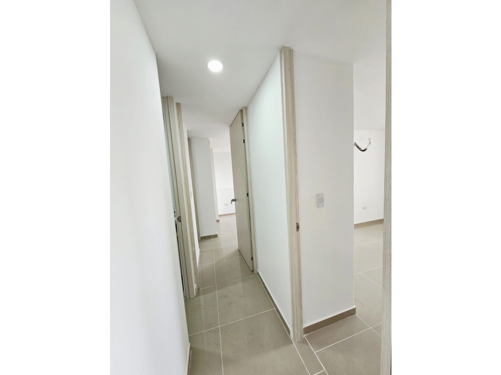 ALQUILER DE APARTAMENTO EN NUEVO HORIZONTE — foto 4