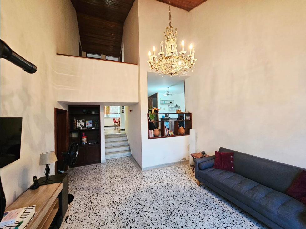 VENTA DE CASA EN SANTA MONICA — foto 2