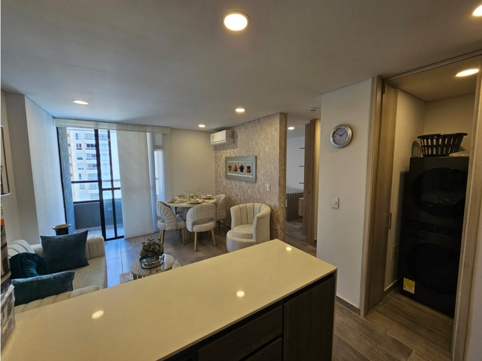 VENTA O ALQUILER DE APARTAMENTO EN LA CASTELLANA — foto 2