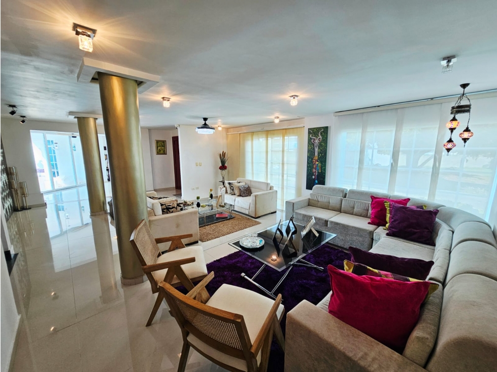 VENTA DE CASA EN VILLACAMPESTRE — foto 3