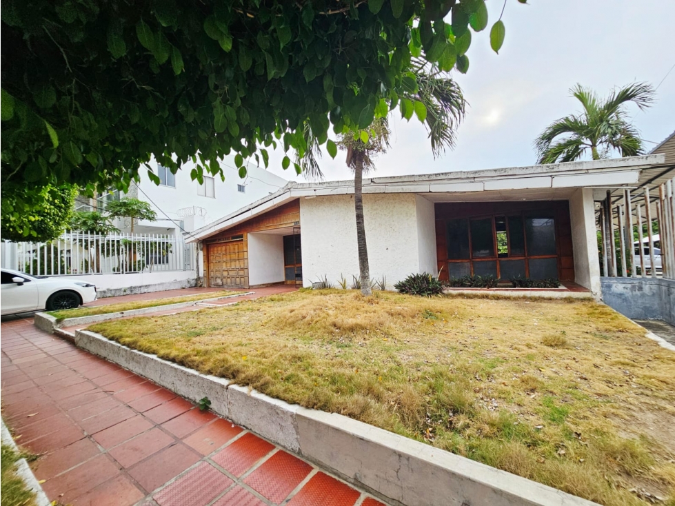 VENTA DE CASA PARA REMODELAR EN LA CAMPIÑA
