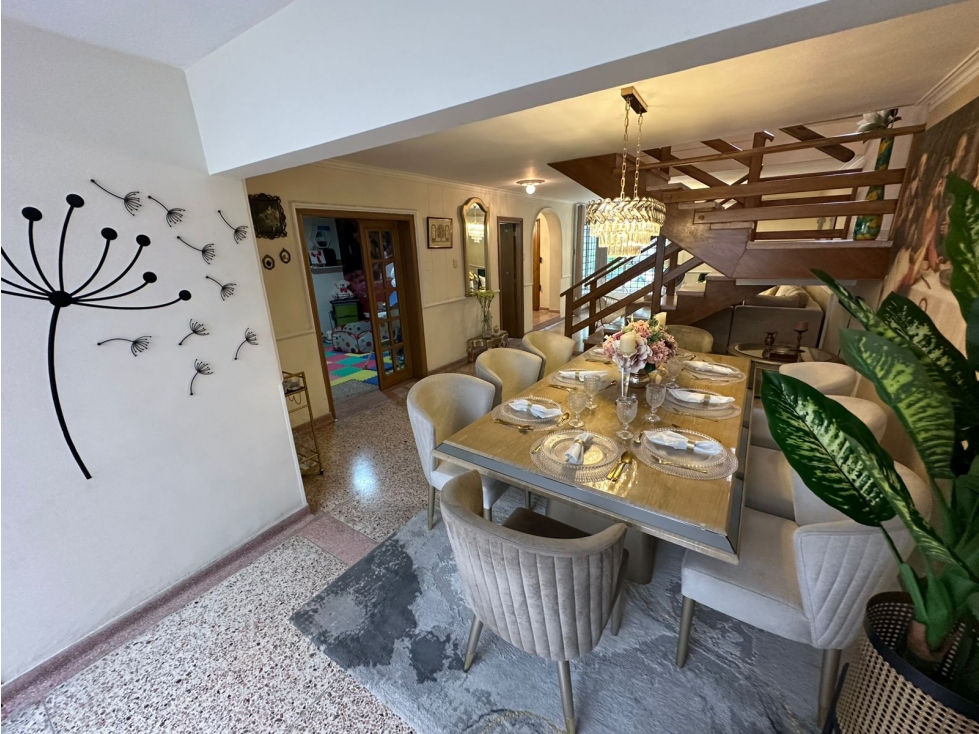 VENTA DE CASA EN ALTOS DE RIOMAR