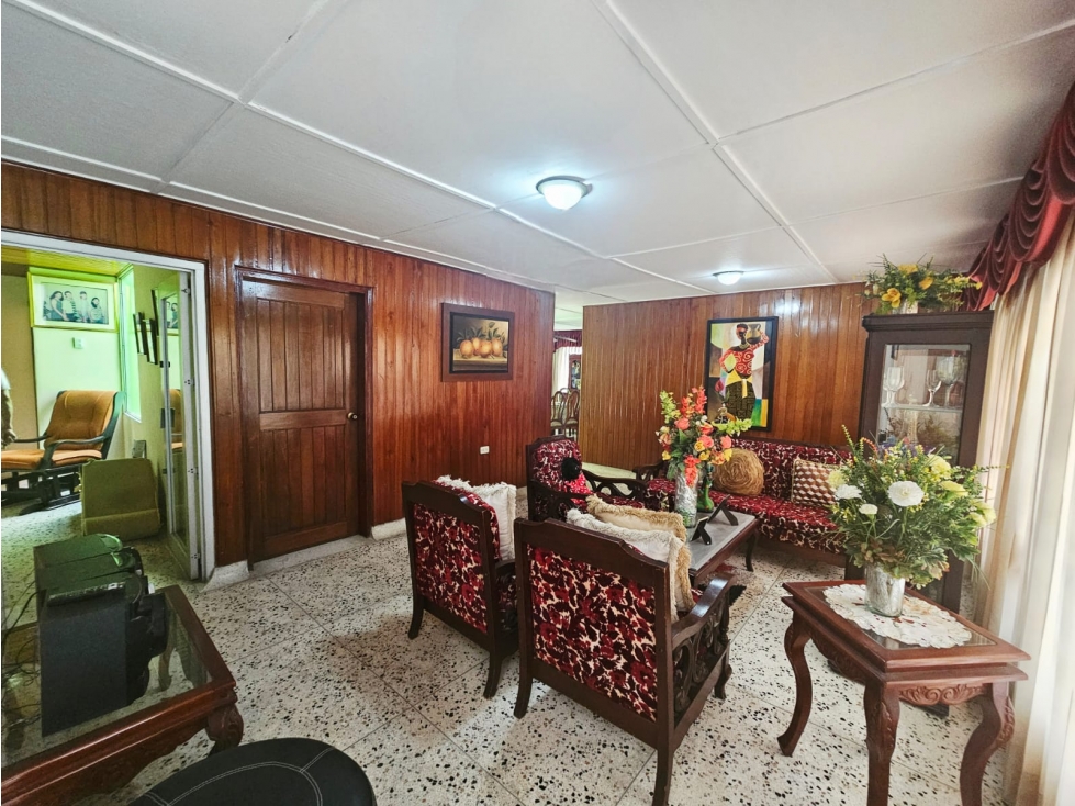 VENTA O ARRIENDO DE CASA EN DELICIAS — foto 3