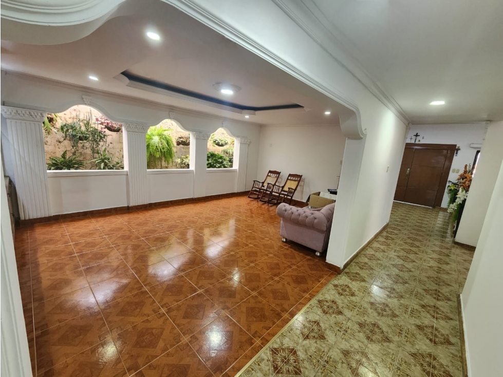 ARRIENDO DE CASA EN RIOMAR — foto 4