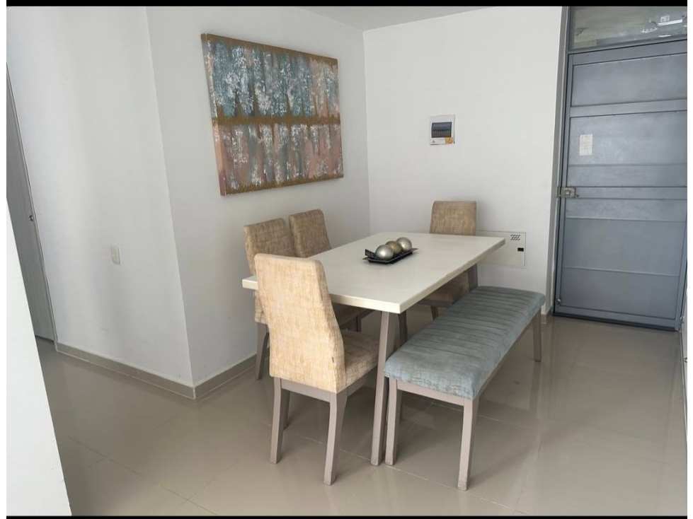 VENTA DE APARTAMENTO EN CIUDAD DE MALLORQUÍN — foto 3