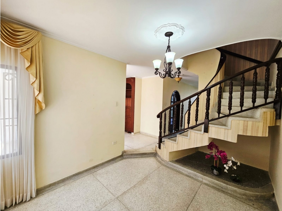 VENTA DE CASA EN LOS ALPES — foto 4