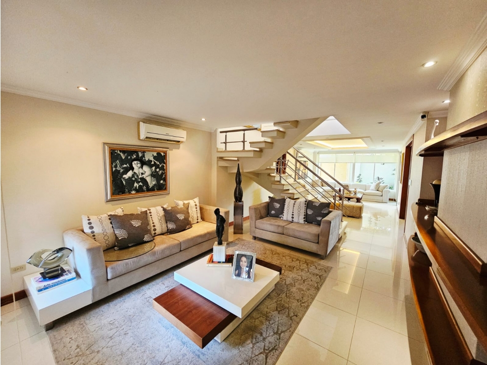 VENTA DE CASA EN VILLACAMPESTRE — foto 2