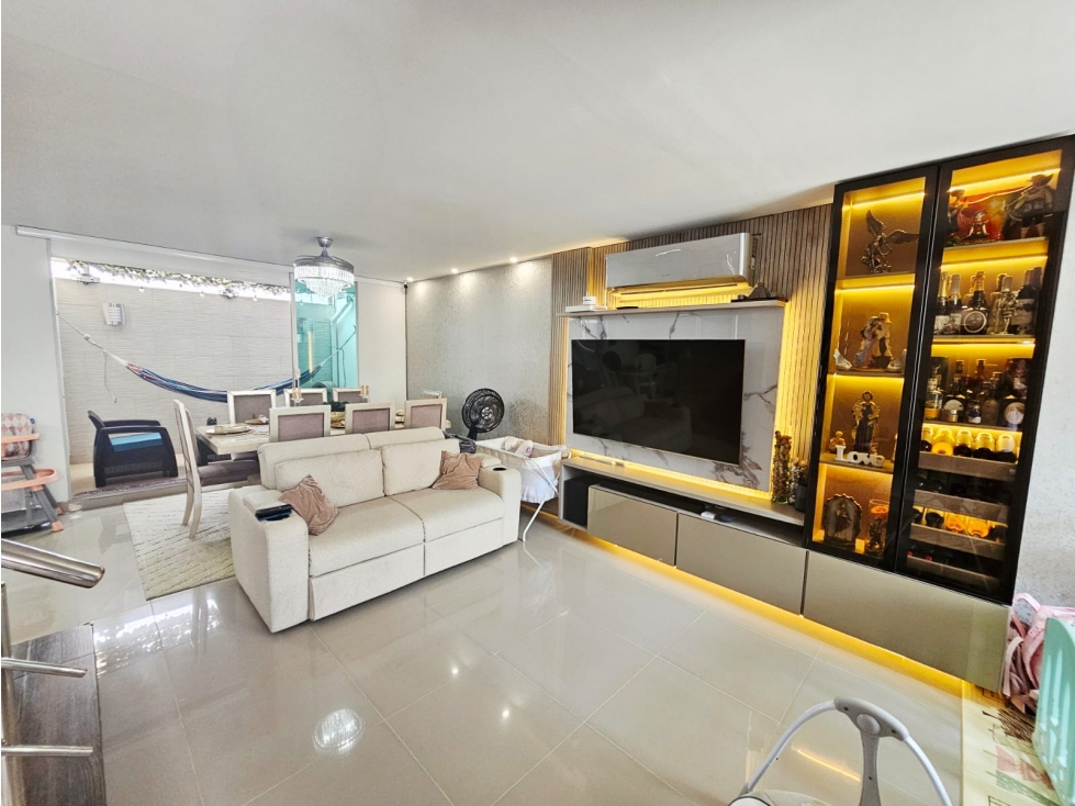 VENTA DE CASA EN CIUDAD JARDIN — foto 3