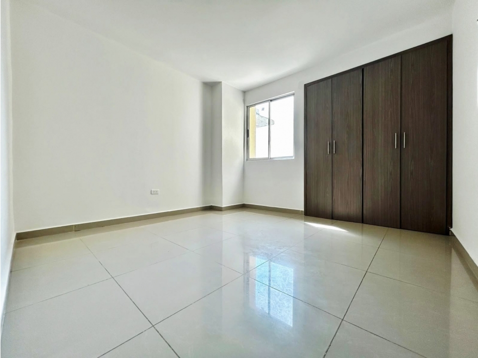 VENTA DE APARTAMENTO EN GRANADILLO — foto 6