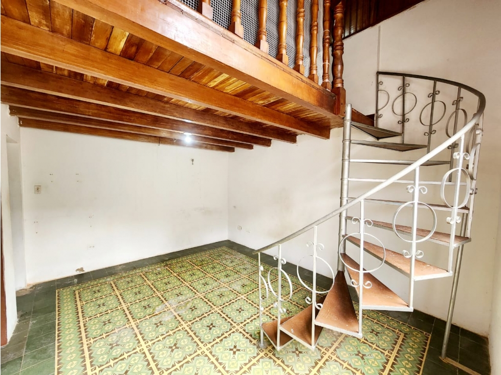 VENTA DE CASA COMERCIAL EN PRADO — foto 2