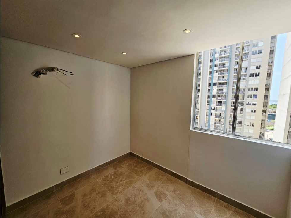 ALQUILER DE APARTAMENTO EN CIUDAD DE MALLORQUIN — foto 6