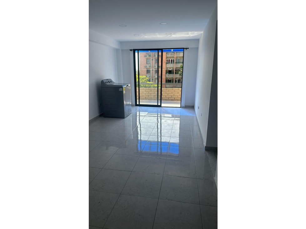 VENTA DE APARTAMENTO EN LAS DELICIAS