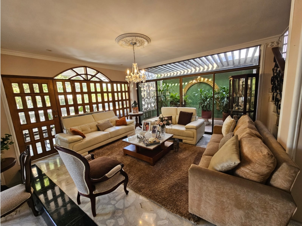 VENTA DE CASA EN RIOMAR