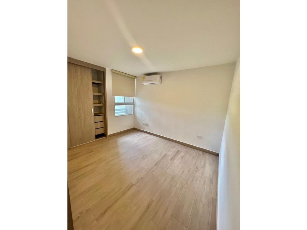 VENTA DE APARTAMENTO EN ALTOS DE LOS ROSALES — foto 4