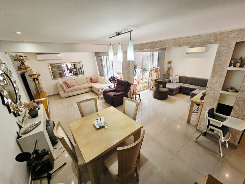 VENTA DE CASA EN LA CASTELLANA