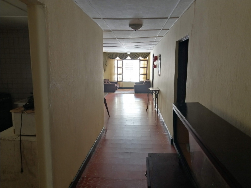 Venta de casa en las delicias cerca al cc Unico — foto 4