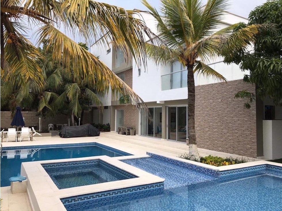 VENTA DE CABAÑA EN PLAYA MENDOZA - 1