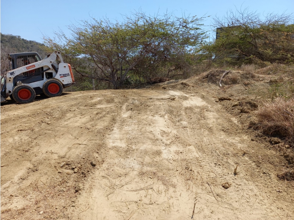 VENTA DE LOTE EN SANTA VERONICA - 5