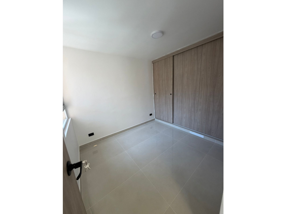 VENTA DE APARTAMENTO EN CUIDAD DE MALLORQUIN — foto 4
