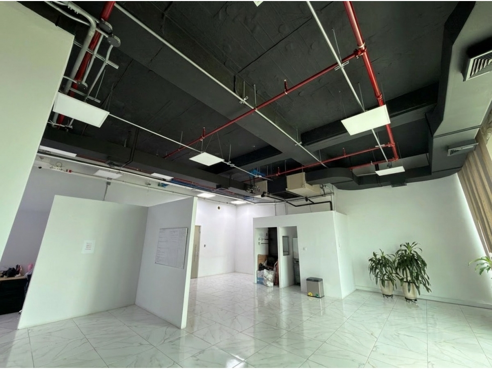 VENTA O ALQUILER DE OFICINA EN ALTOS DE BUENAVISTA — foto 5