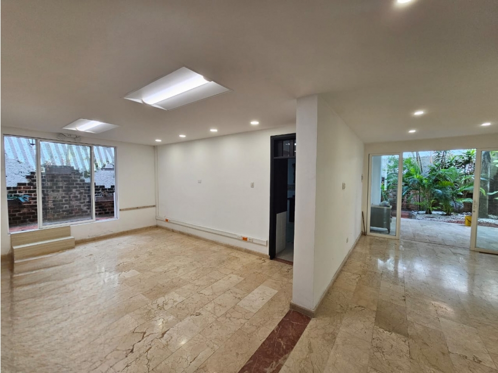 VENTA O ALQUILER DE CASA EN ALTOS DE RIOMAR — foto 2