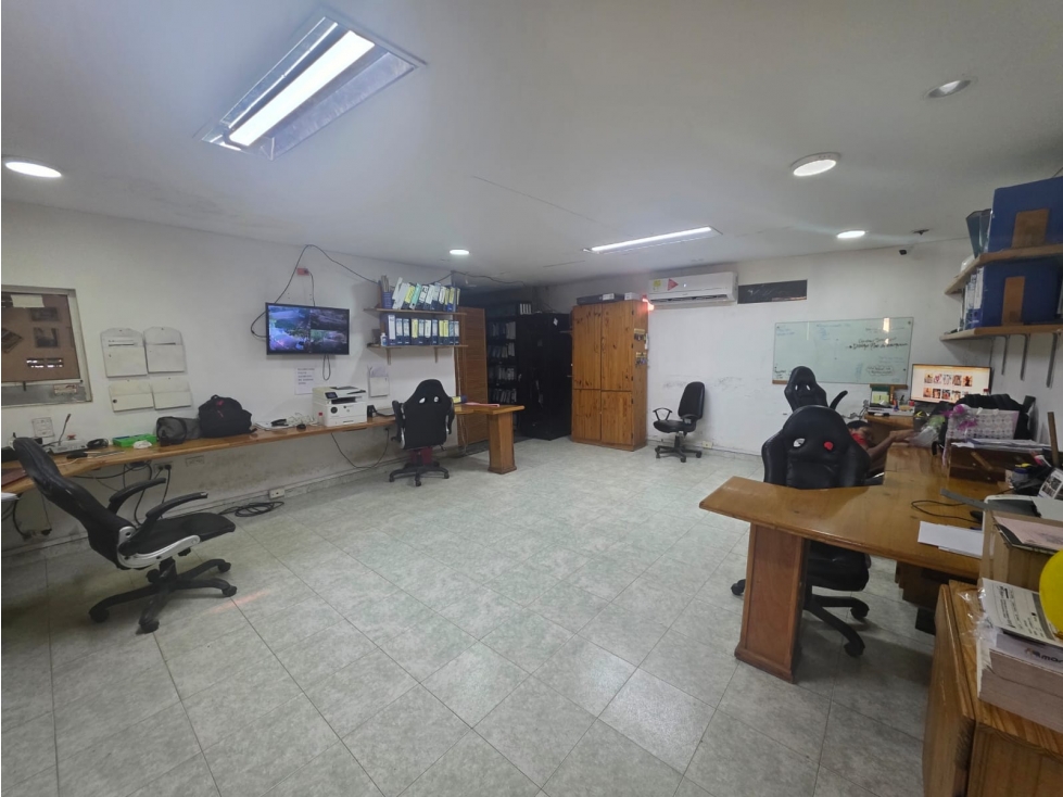 VENTA DE BODEGA EN JUAN MINA - 4