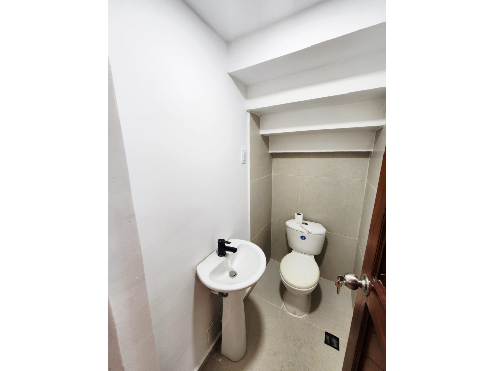 ALQUILER DE CASA EN VILLASANTOS — foto 6