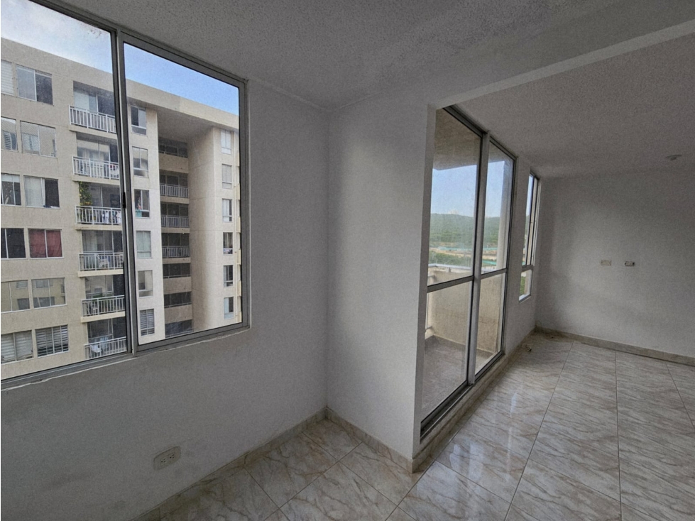 VENTA DE APARTAMENTO EN ALAMEDA DEL RIO — foto 2