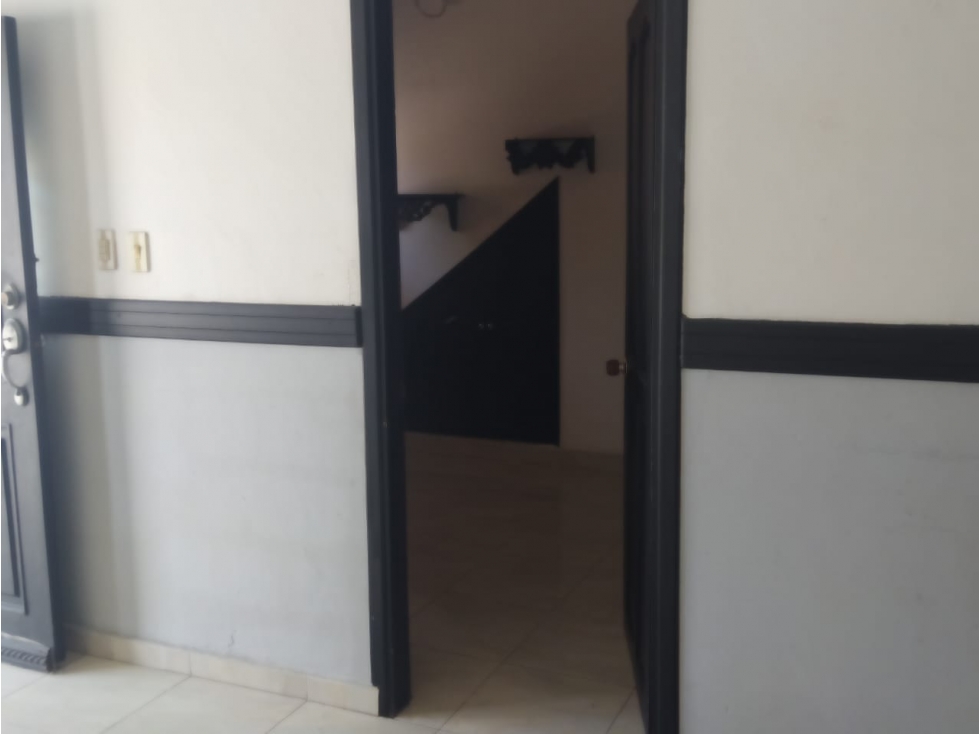 CASA DE DOS PISOS EN VENTA EN SOLEDAD ATLANTICO — foto 2