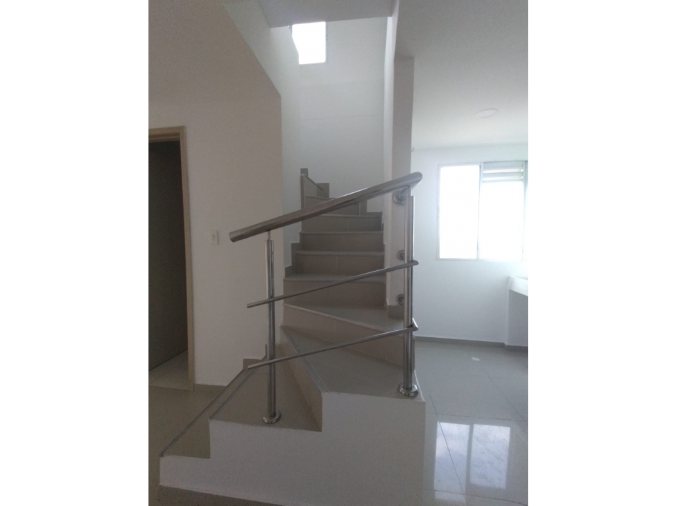 APARTAESTUDIO DUPLEX EN ARRIENDO EN SAN VICENTE BARRANQUILLA — foto 5