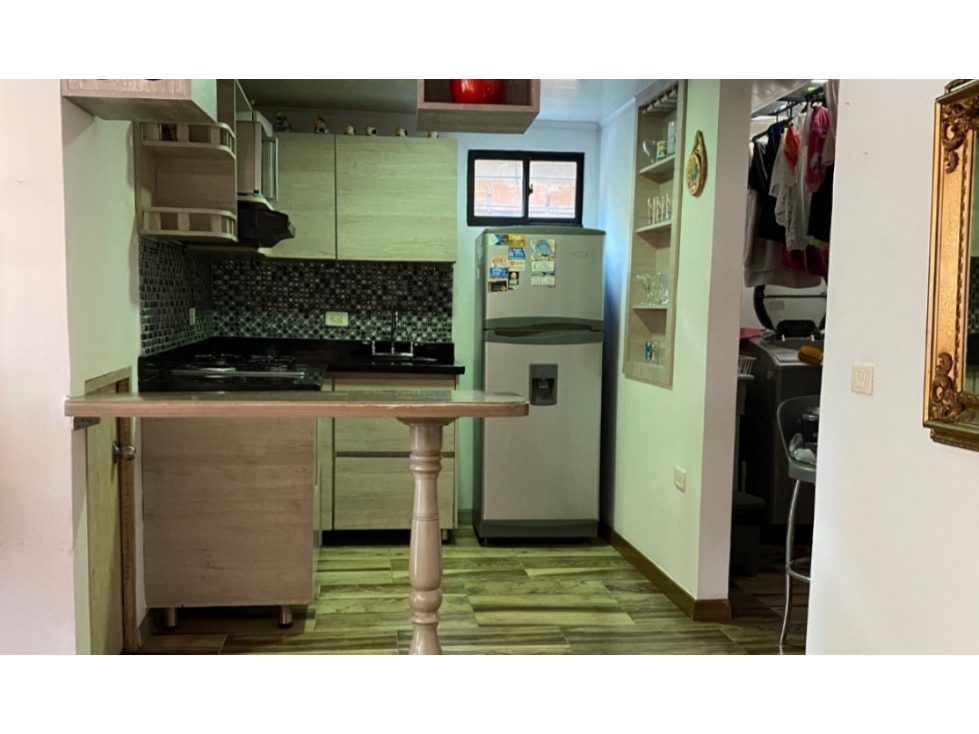 CASA PARA VENTA SABANETA CALLE LARGA