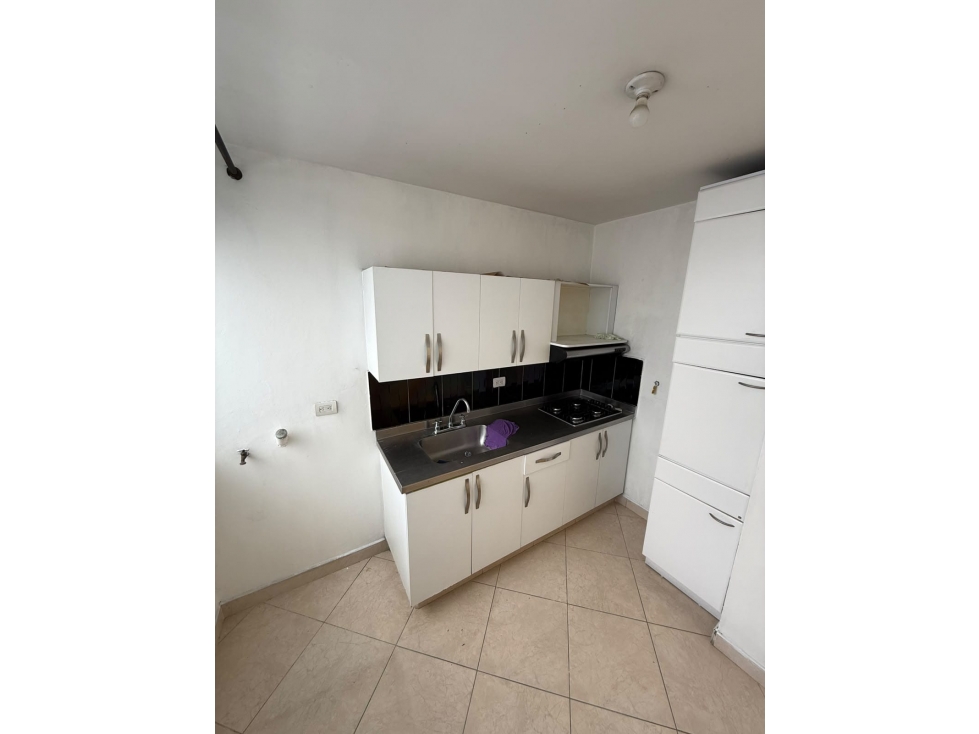 SE ARRIENDA APARTAMENTO EN BELLO CABAÑAS — foto 3