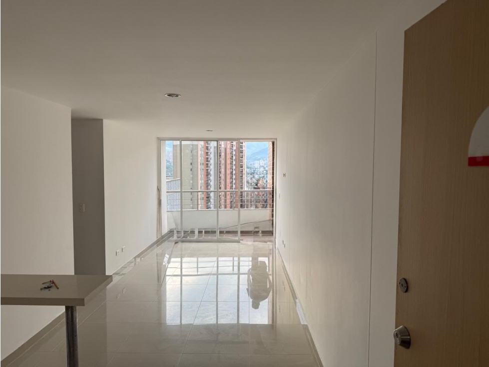 APARTAMENTO PARA LA VENTA EN SABANETA