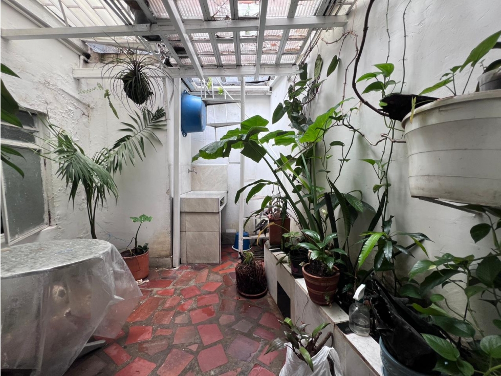 VENTA CASA SEGUNDO PISO LAURELES — foto 2