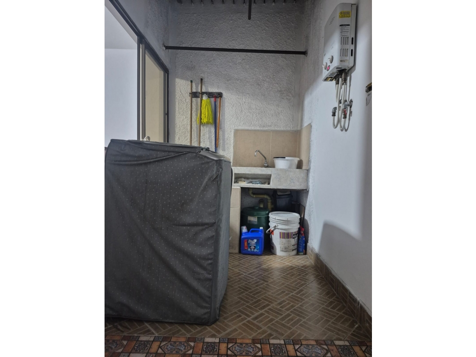 APARTAMENTO PARA LA VENTA ENVIGADO EL DORADO — foto 2