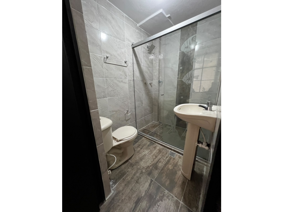 SE ARRIENDA CASA EN BARRIO LAS PALMAS — foto 4