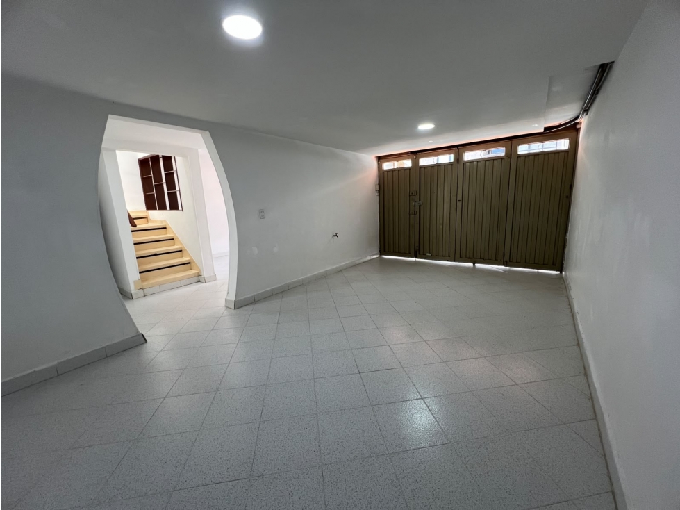CASA PRIMER PISO EN ARRIENDO BELEN LA NUBIA