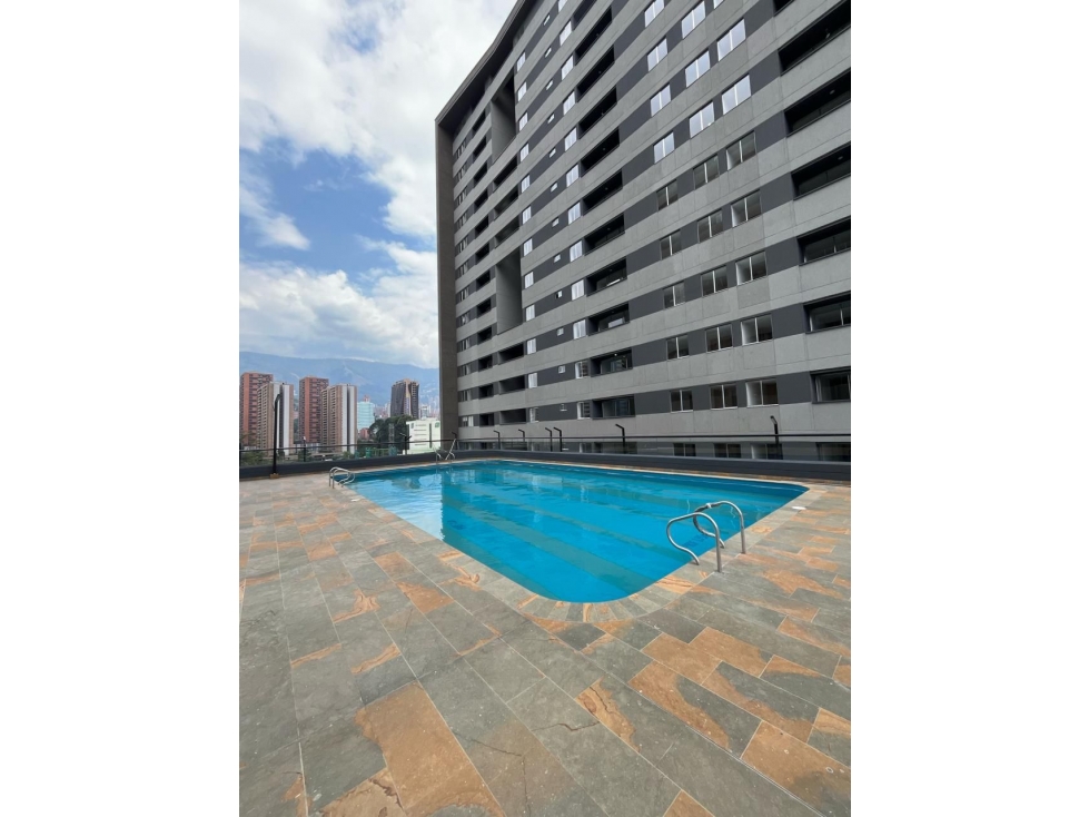 SE VENDE APARTAESTUDIO EN NUEVO POBLADO