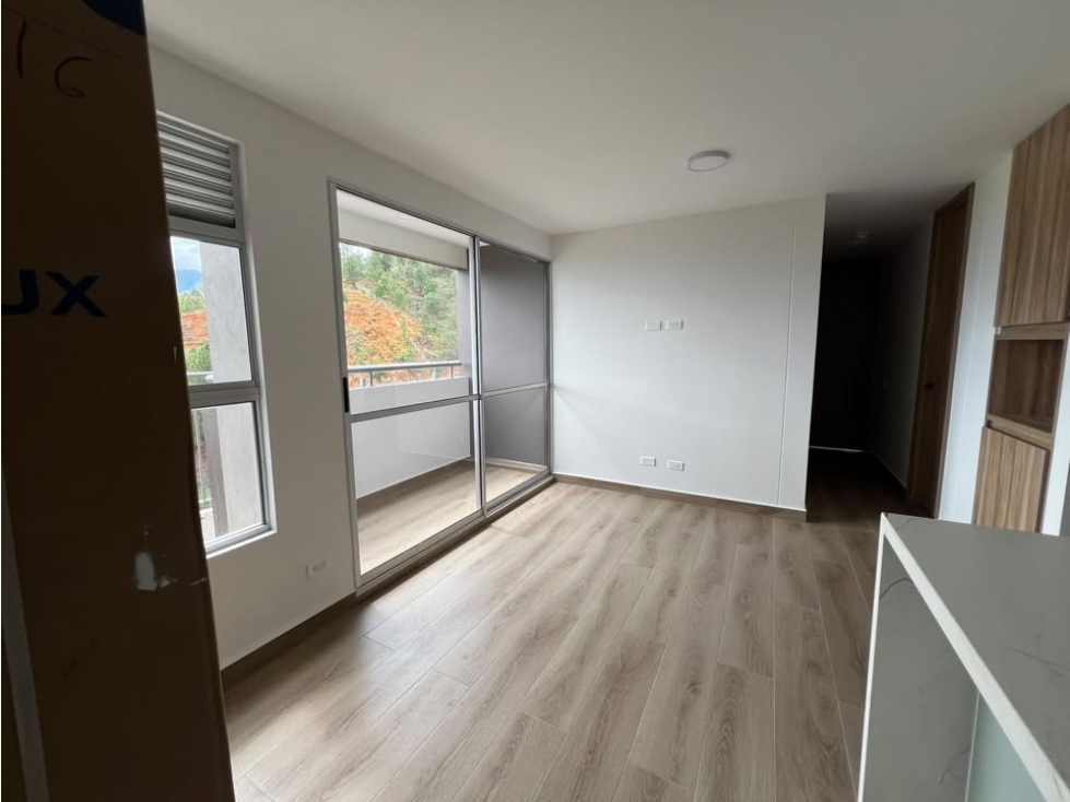 SE ARRIENDA APARTAMENTO EN BELLO SECTOR TERRANOVA — foto 2