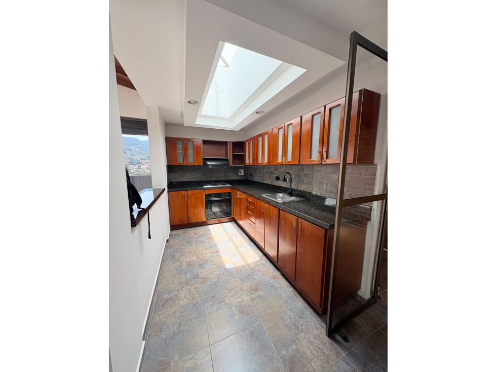 PENTHOUSE DÚPLEX EN ARRIENDO