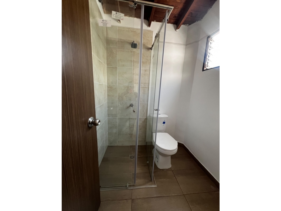 SE ARRIENDA APARTAMENTO EN LA AMERICA — foto 3