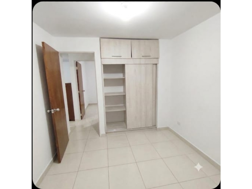 PRIMER PISO PARA LA VENTA ITAGUI SAN PIO - 5