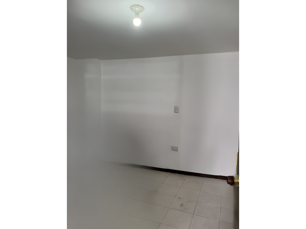 LOCAL COMERCIAL PARA LA VENTA EN ITAGUI — foto 4