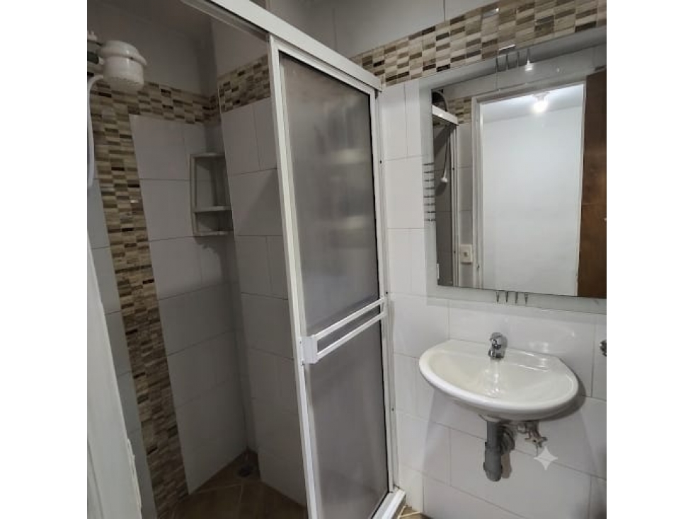 PRIMER PISO PARA LA VENTA ITAGUI SAN PIO - 6