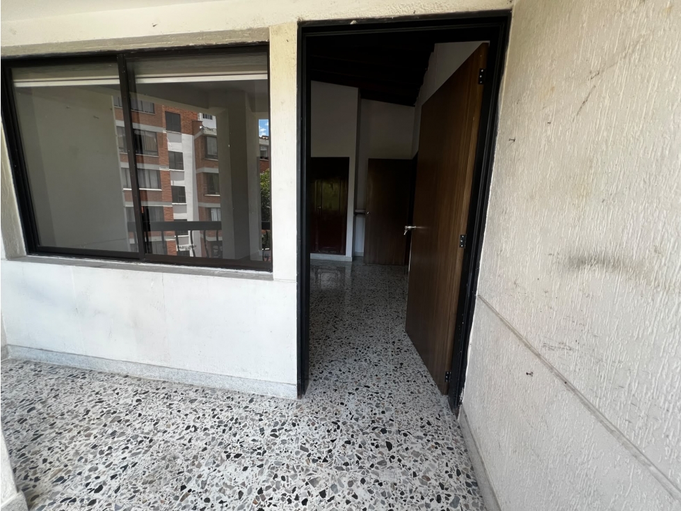 SE ARRIENDA APARTAMENTO EN LA AMERICA — foto 6