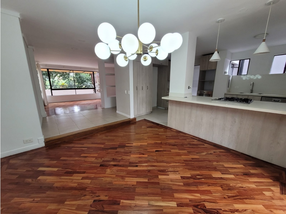SE ARRIENDA APARTAMENTO EN EL POBLADO — foto 5