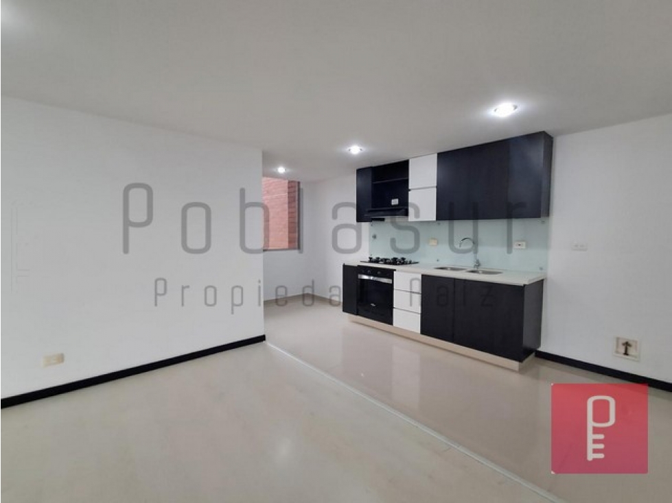 Apartamento en Arriendo Loma de Las Brujas Envigado — foto 3