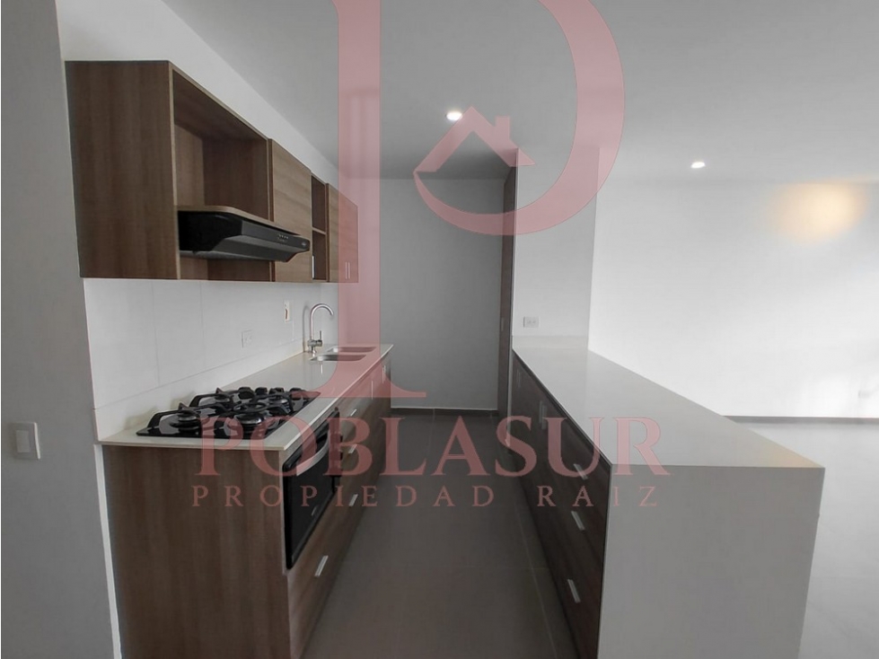 Apartamento en Arriendo Loma del Escobero Envigado — foto 3