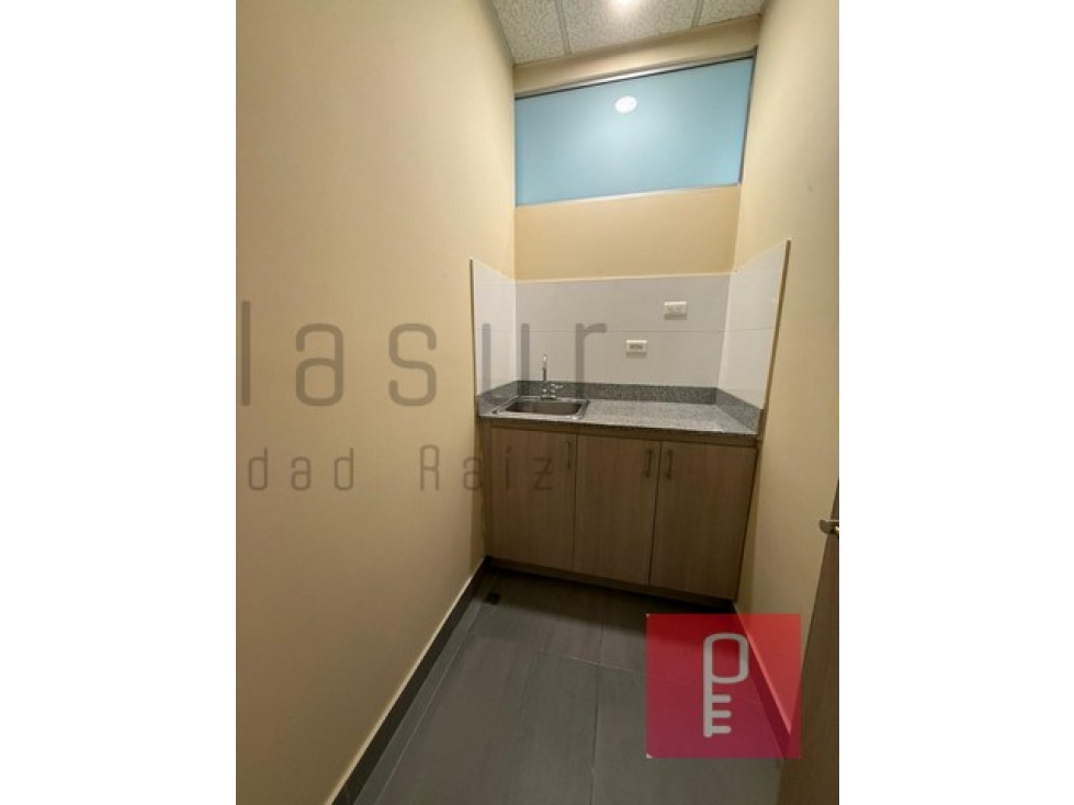 Oficina en Arriendo Milla de Oro Medellin — foto 6